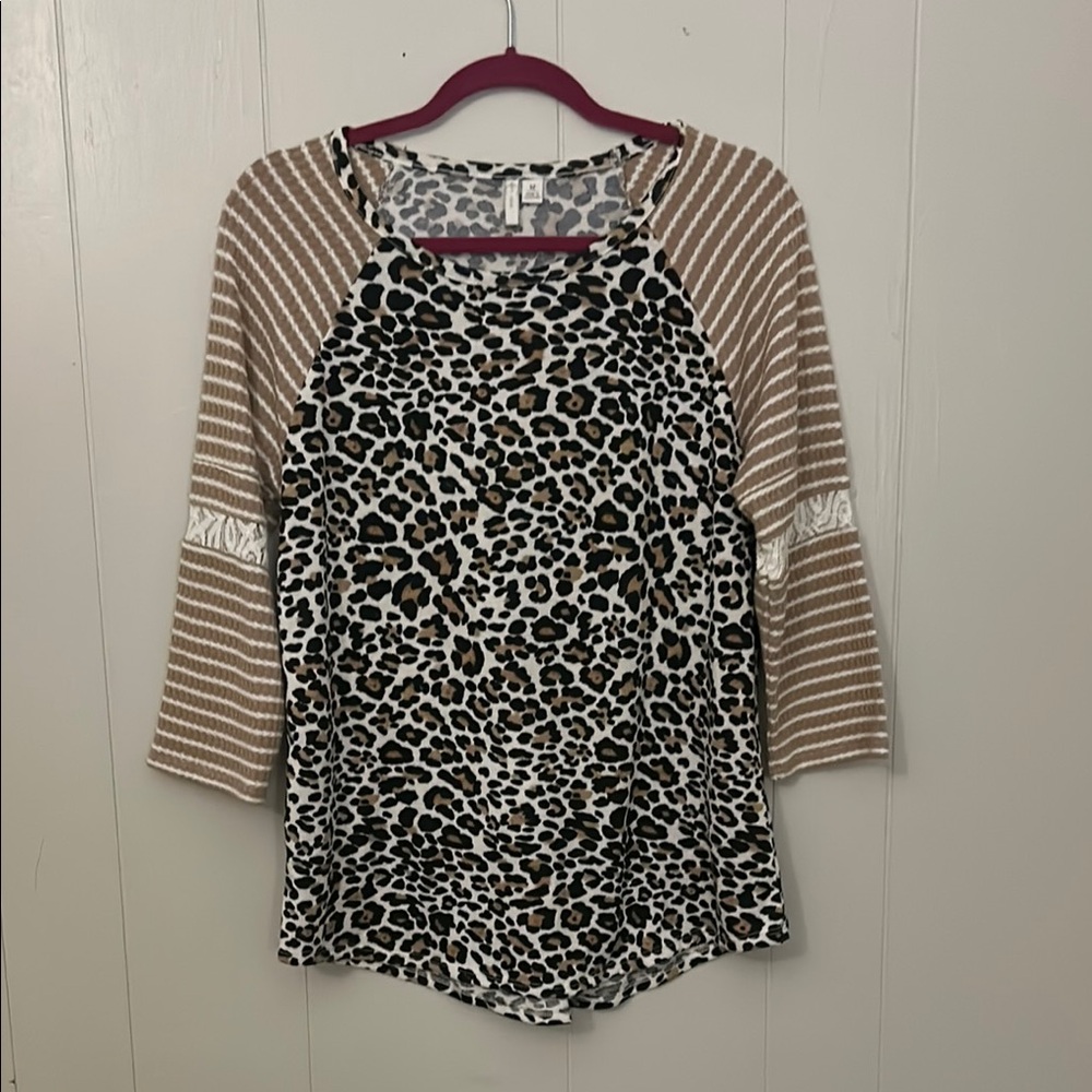 Leopard Print Long Sleeve Top